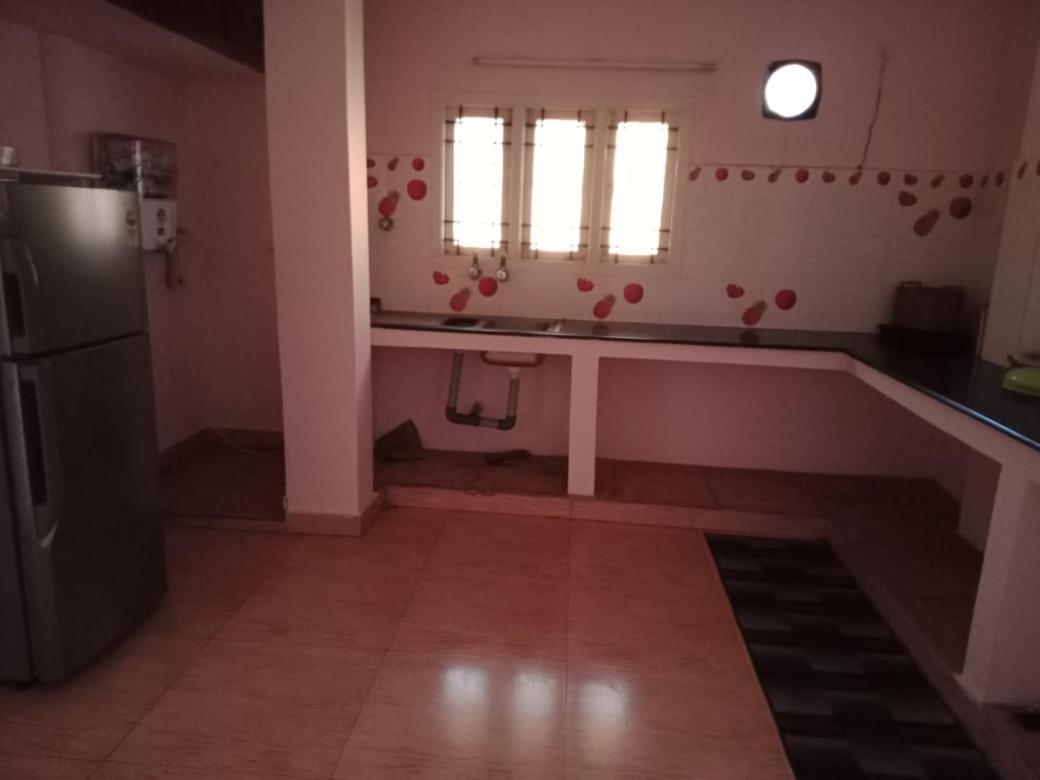 Guest house Ecr House With Swimming Pool