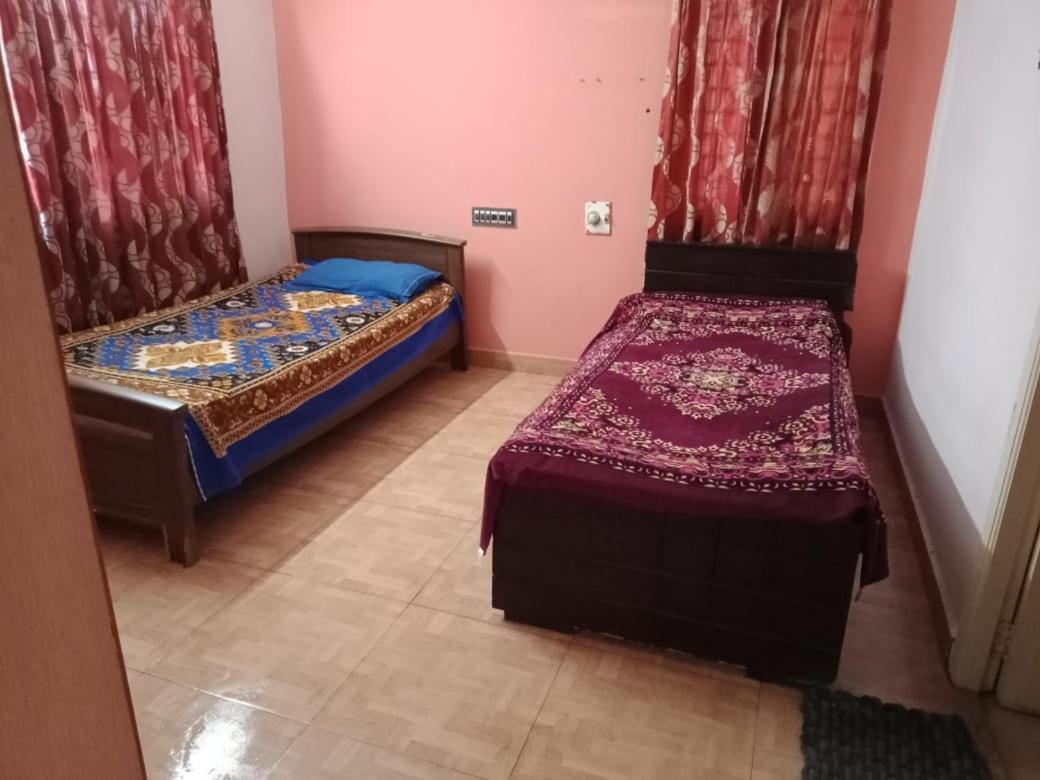 Guest house Ecr House With Swimming Pool