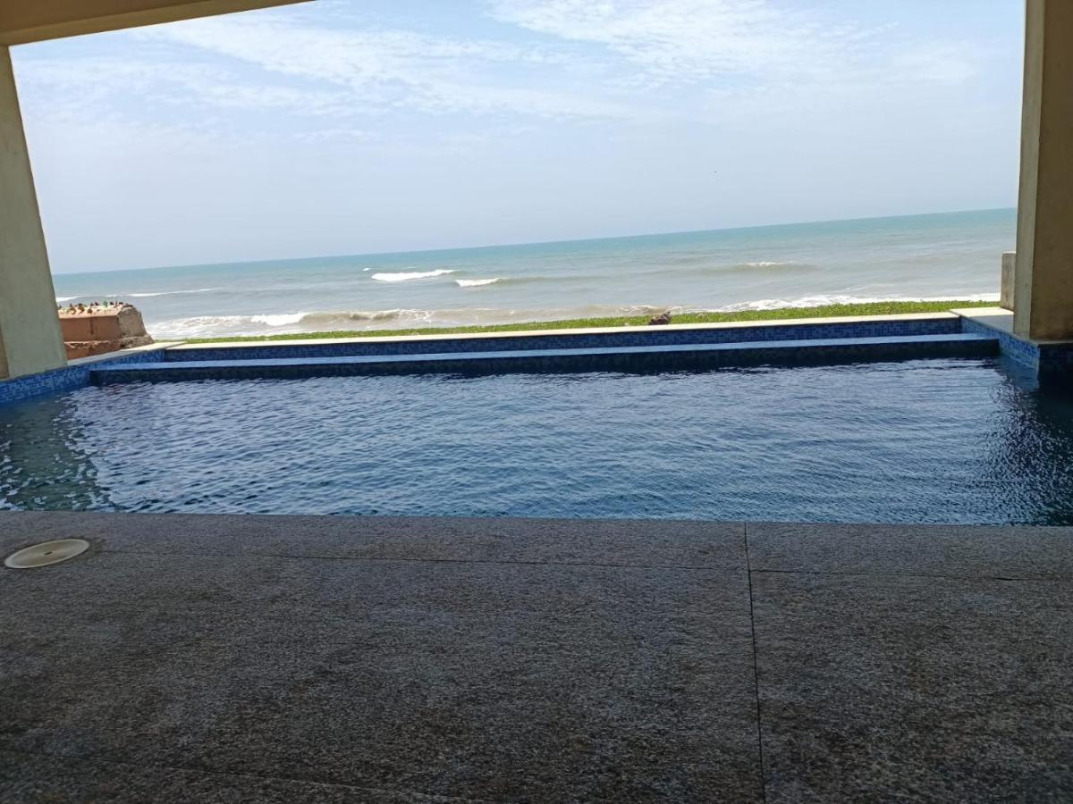 Ecr House With Swimming Pool Guest house