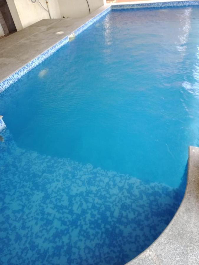Ecr House With Swimming Pool